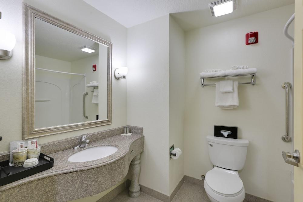 Hotel Country & By Radisson, Rj Stadium - Airport East Tampa