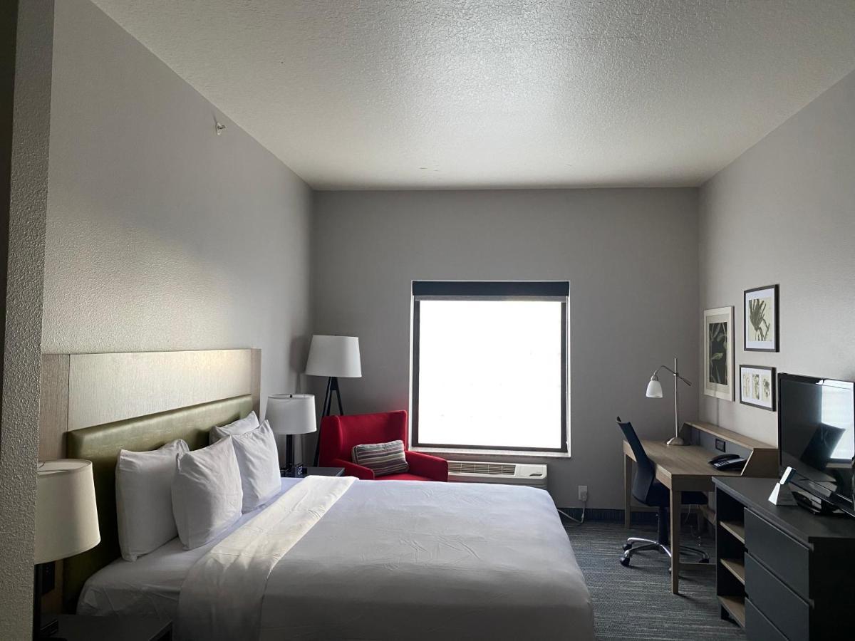 Hotel Country & By Radisson, Rj Stadium - Airport East Tampa