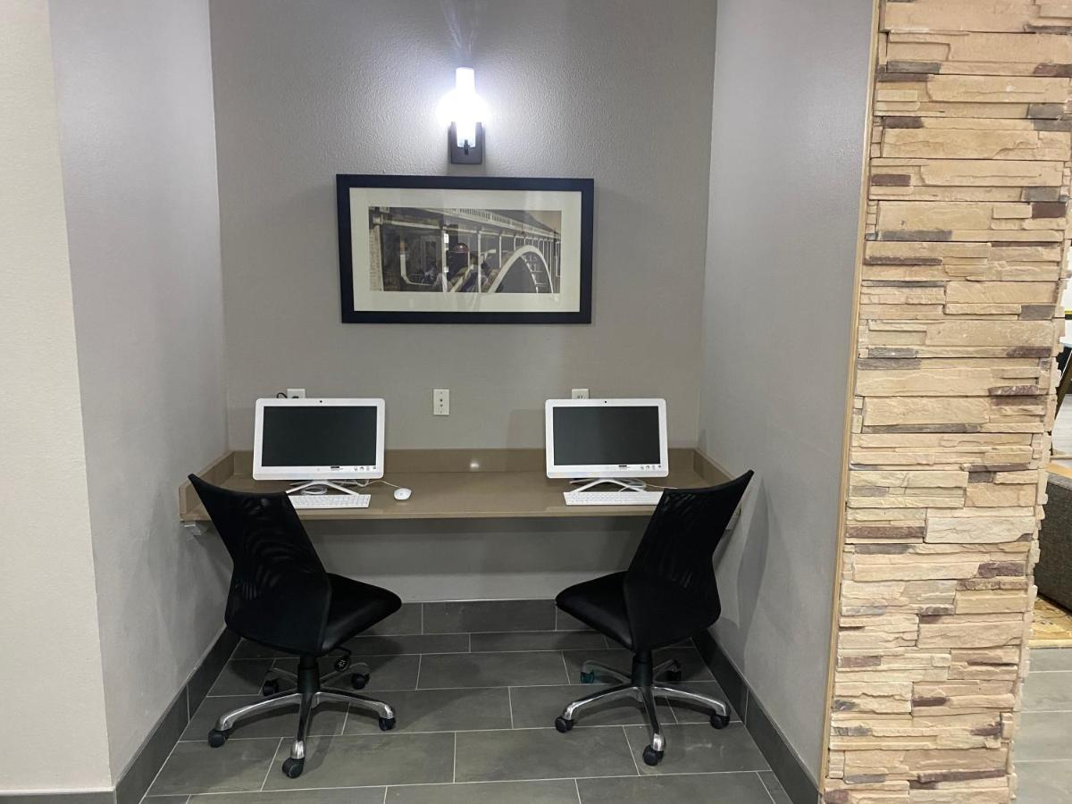 Country & By Radisson, Rj Stadium - Airport East 2* Tampa